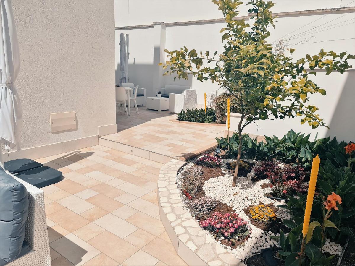 Kalinifta Rooms Apartment Torre Lapillo Exteriér fotografie