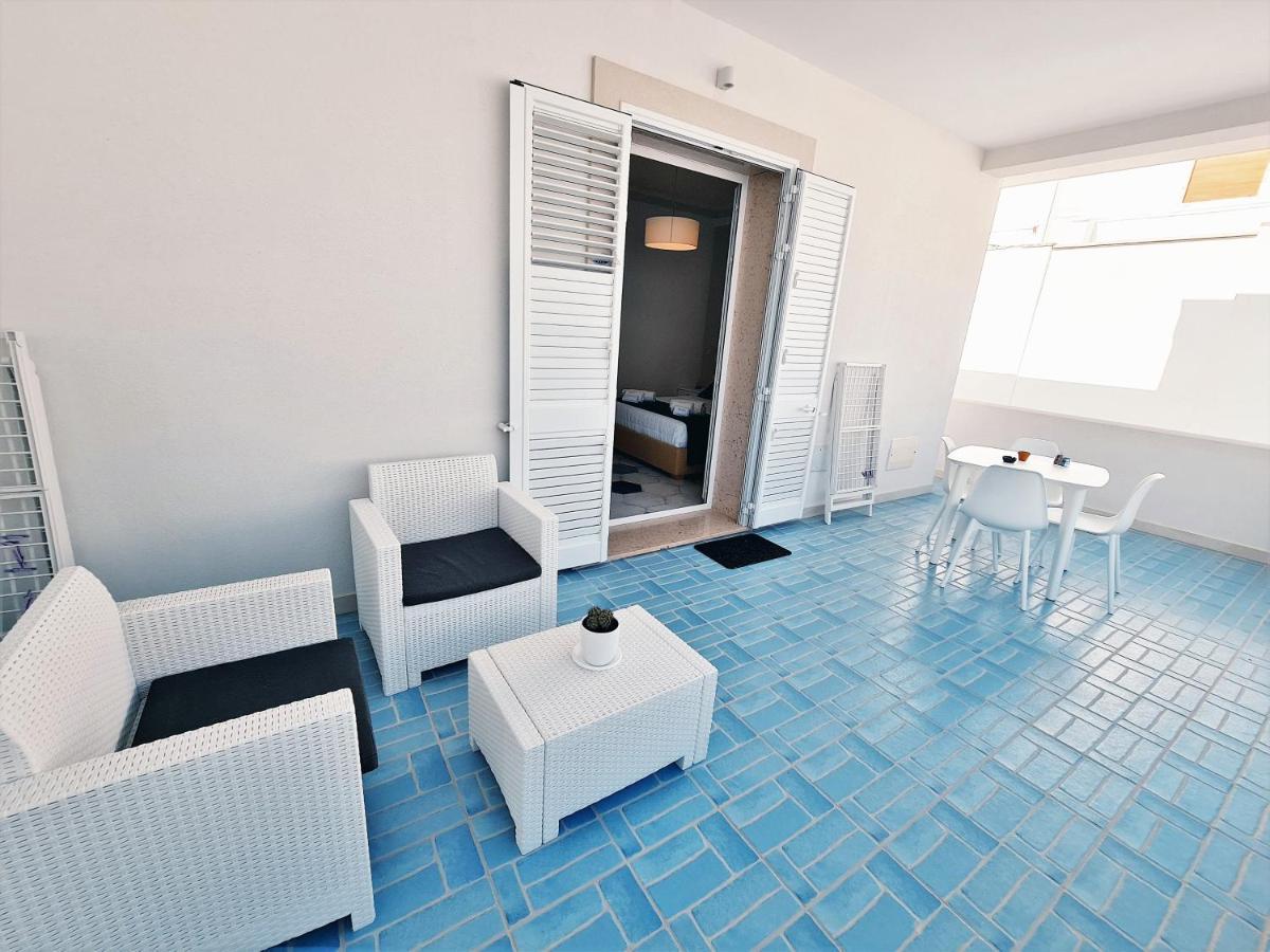 Kalinifta Rooms Apartment Torre Lapillo Exteriér fotografie